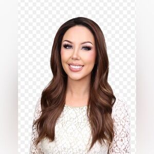 Chelsey smith cosmetics wig